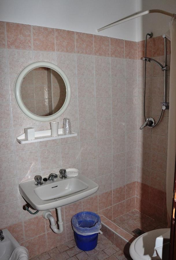 Altro Hotel Bellaria-Igea Marina Eksteriør billede